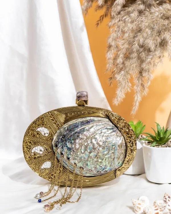 Thalira_Royal_MOP_Clutch_Bag